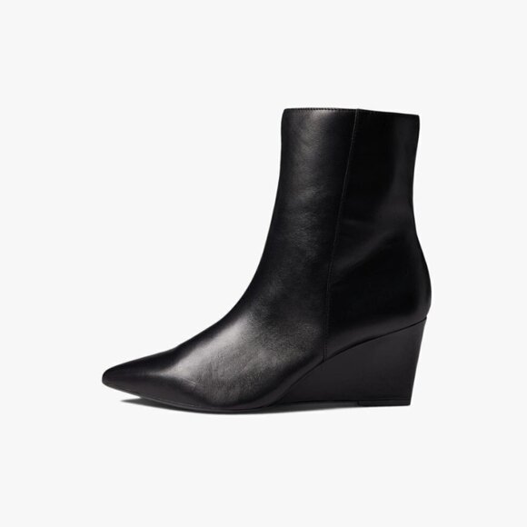 Naturalizer Dario Pointed Toe Bootie in Black Leather (WIDE) - Picture 11 of 13